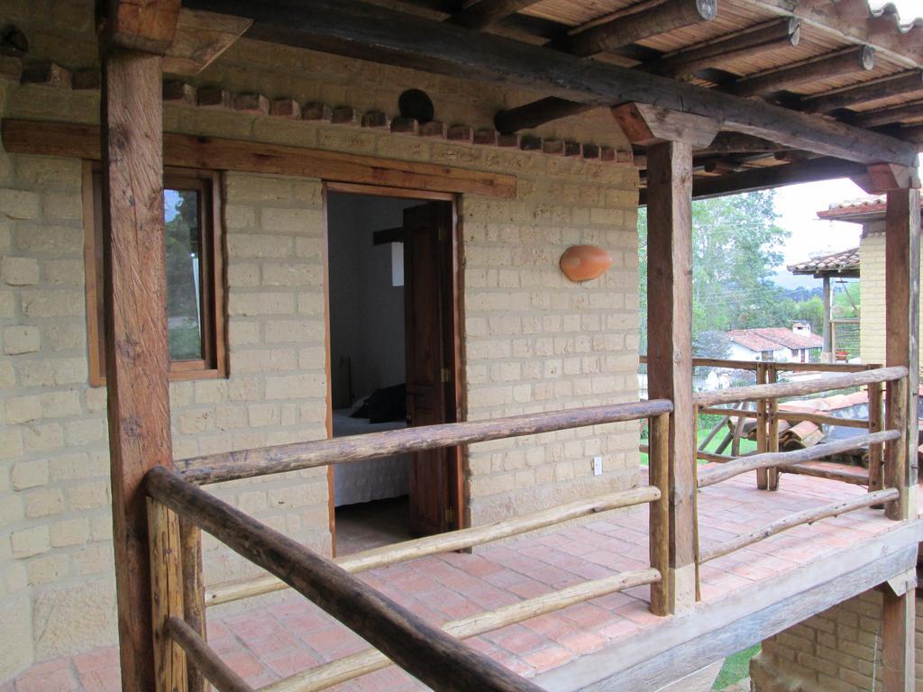 Hostal Casa Del Arte Robles Eksteriør bilde