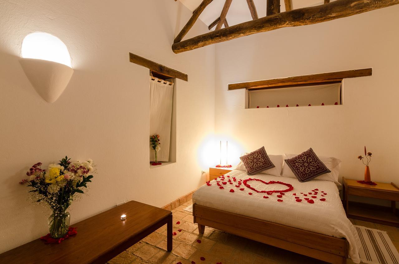 Hostal Casa Del Arte Robles Eksteriør bilde